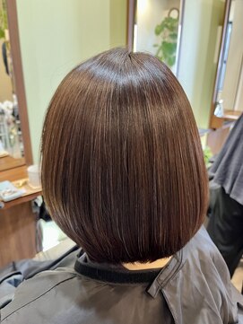 タックバイハレ たまプラーザ(takk by Hale) [takk]髪質改善縮毛矯正/チェリーブラウン/ホワイトグレージュ