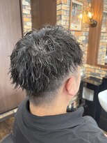 セカンド カミチョス ふじみ野店(2ND chos)&nbsp;縦落ちツイストスパイラルパーマ