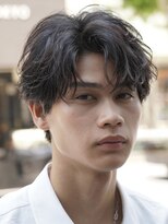 レタッチバイフィフス(RETOUCH by fifth) 原宿フェザーパーマ毛流れセンターパート大人色気ビジネスヘア