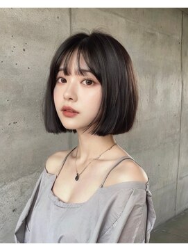 顎ライン切りっぱなしボブ【grow北千住】