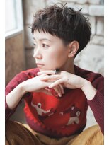 カライング(ing)&nbsp;大人可愛い20代30代40代黒髪前下がりショートボブ丸みショート◎