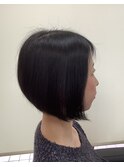 ショートボブ