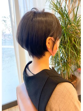 マーリャヘアー(mallia hair) くびれショートボブ