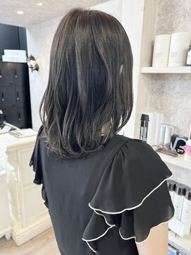 キャアリー(Caary) 福山市Caary人気冬暗髪ダークグレージュレイヤーミディ20代30代