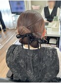 ツインリボンシニヨン
