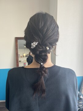 キキヘアメイク(kiki hair make) あみおろしヘア