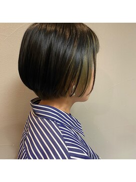 バッシライン(BASSILINE) コンパクトミニマムショートボブ