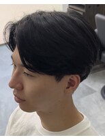 フイ 恵比寿(Hui)&nbsp;センターパート/ニュアンスパーマ/毛流れセンターパート