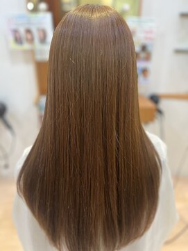 アットヘアー 上里イオン店 ハイトーンブラウンカラー