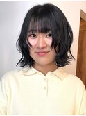 ボブ 顔周りレイヤー ウェーブヘア 暗髪 アッシュ 10代20代