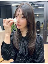 ヌエン 渋谷(NU/EN)&nbsp;グレーブラウン/ハッシュカット/バタフライカット/ハイライト