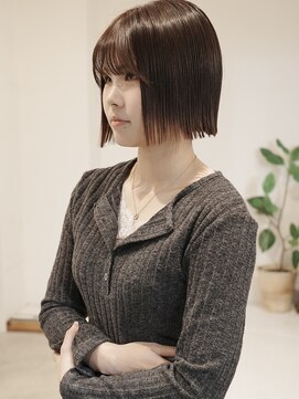 ウィム(wim) 『ミニボブ』切りっぱなしボブ/ぱつっとボブ/ボブ