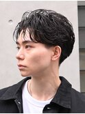 渋谷フェザーパーマゆるめ毛流れセンターパート大人ビジネス◎