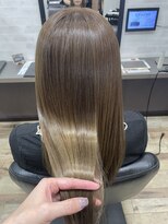 ベルシュヴー(belles cheveux)&nbsp;艶々フォギーマロンベージュ