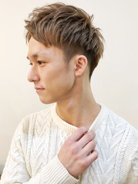 キアラ(Kchiara) 刈り上げ×ハイトーン×ビジネスネープレス/福岡天神佐野勇士