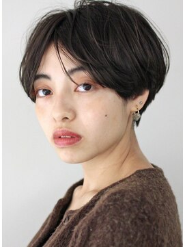 サーカス バイ ビュートリアム 青山(CIRCUS by BEAUTRIUM) 黒髪　すっきりショート　ショートヘア　ショートカット
