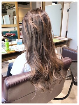 トゥルース 獨協大学前店(Hair&Make TRUTH) ミルクティーカラー