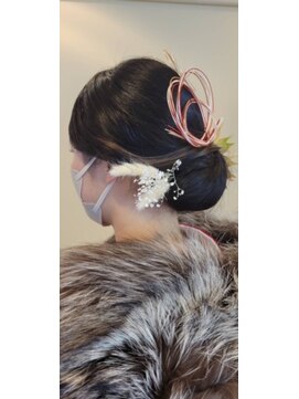 ループ ヘアー(LOOPhair) アップスタイル