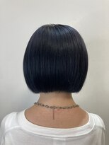 フツーロ 栄(FUTURO)&nbsp;ブルーブラックボブ