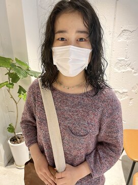 コフィー バイ メルト 吉祥寺(cofy by melt) 【三ツ井純】センターパート ニュアンスパーマ 無造作カール