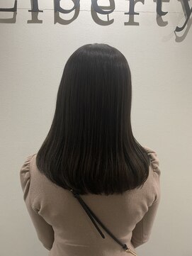 リバティ 吉祥寺(Liberty) 酸性ストレートセミロングスタイル