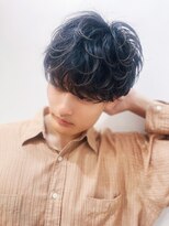 刈り上げなしマッシュニュアンスパーマ黒髪/原宿