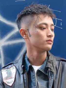 エフエム 明大前(FM) バーバー ツイストパーマ/ツイスパ/ビジネス/フェードカット