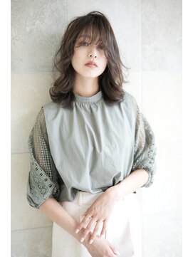 アッシュブラウン