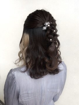 ベル サウス(BHEL south) ハーフアップアレンジ /津市/久居