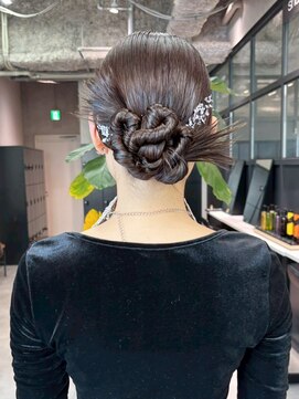シオン(shion) ロングミディアム韓国ヘアグレージュ_ba587072