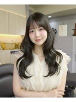 シーテ(Ciete)&nbsp;柔らかく艶めく、大人の透明感ロング