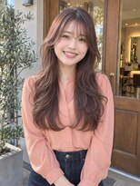 ラナ(LaNA)&nbsp;柔らかブラウンとふわり揺れるロングレイヤー