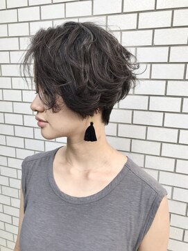 ルーヴェ(LOWE) 能瀬 アッシュハイライトショート