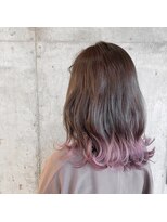 テイラー(Taylor) 【Taylor 大宮】グラデラベンダー×外ハネウェーブ