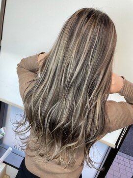 アイズ 本厚木(AIZU) コントラストハイライト