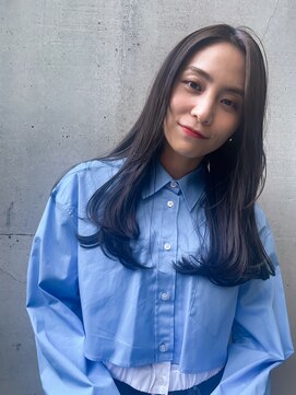 ソワリー 栄(THOiRY) THOiRY【女性らしい柔らかヘア】似合わせ小顔艶髪ゆる巻きロング