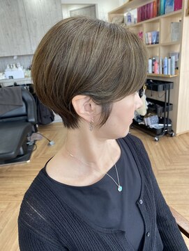 カナエ(CaNaE) 大人くびれショート