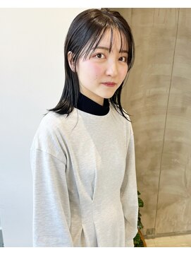 イル(ill) オリーブカラー 赤み消しカラー 地毛風カラー ミディアム 大須