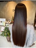 透明感ピンクバイオレット髪質改善ストレートプレイングカラー