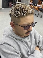 デュー 栄(DEW)&nbsp;【DEW】ホワイトメッシュ/リョータパーマ