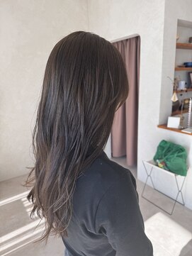 グレージュカラー