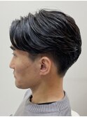40代男性に似合うイケオジかき上げヘア/新宿