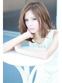飾らない寝癖・くせ毛風ミディアムヘア