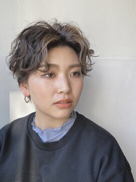 ニコナチカ(nico nachika) ウェーブショート