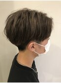 伸ばしかけセンターパート×ダブルカラーグレージュ