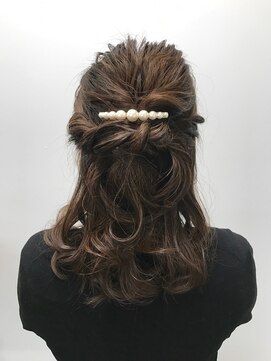 リヴ 目黒(riv.) ダウンスタイル/ヘアセット/[目黒駅]