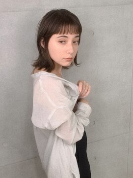 ルーチェ 川崎(Luce) ブルージュカラーの切りっぱなしボブ