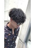 ツイストスパイラルパーママッシュ・前下がり・ツーブロック