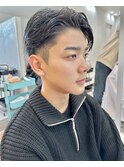 刈り上げツーブロックアップバングかき上げビジネスメンズヘア