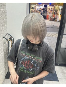 ブレス(bless) ホワイトシルバー